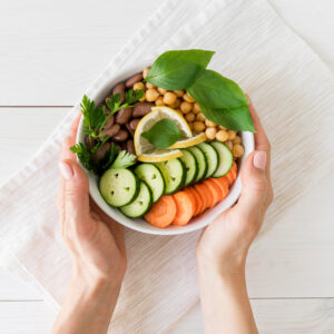 fotografía de un plato de comida saludable